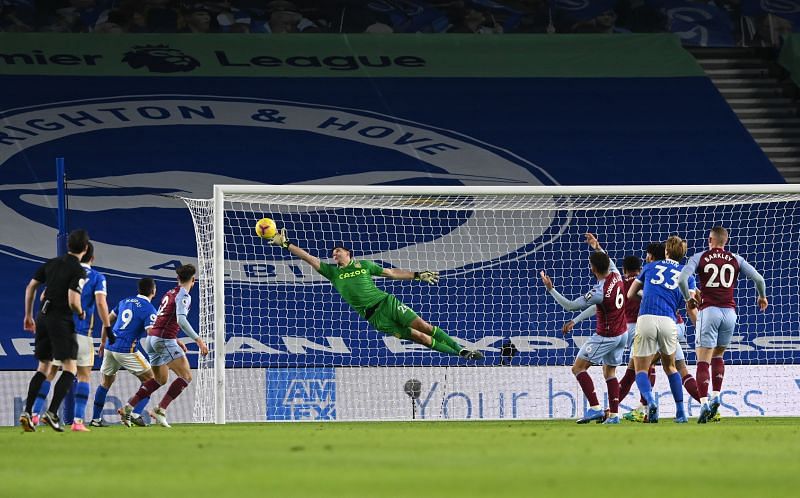 Brighton &amp; Hove Albion v Aston Villa - Premier League