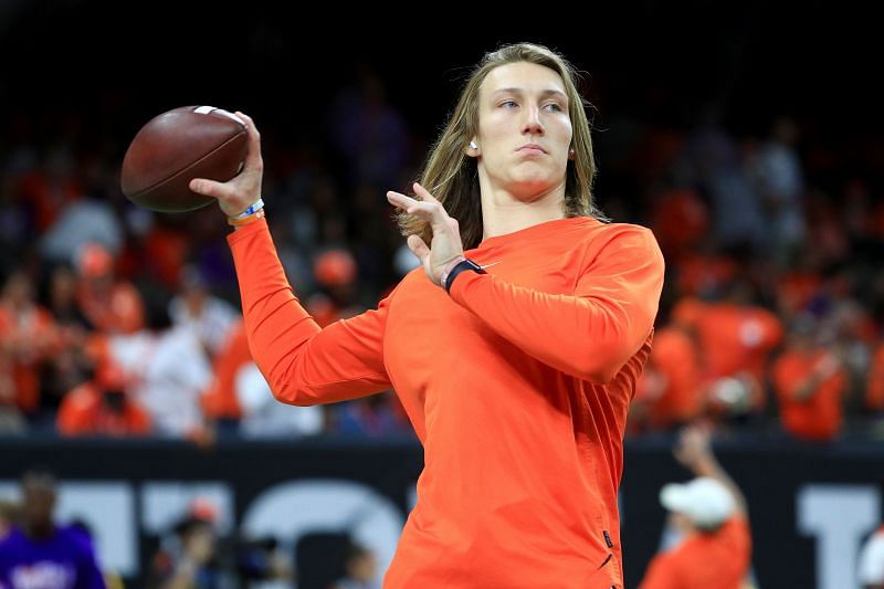 Trevor Lawrence sharp in his personal pro day at Clemson