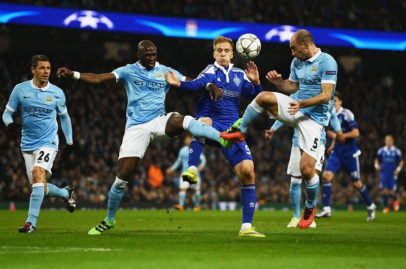 Eliaquim Mangala (centre-left).