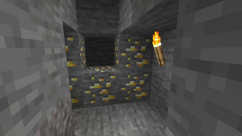 Struck gold (Image via Minecraft)