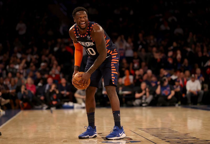 Julius Randle of the New York Knicks smiles in the final minute of the game against the Chicago Bulls at Madison Square Garden