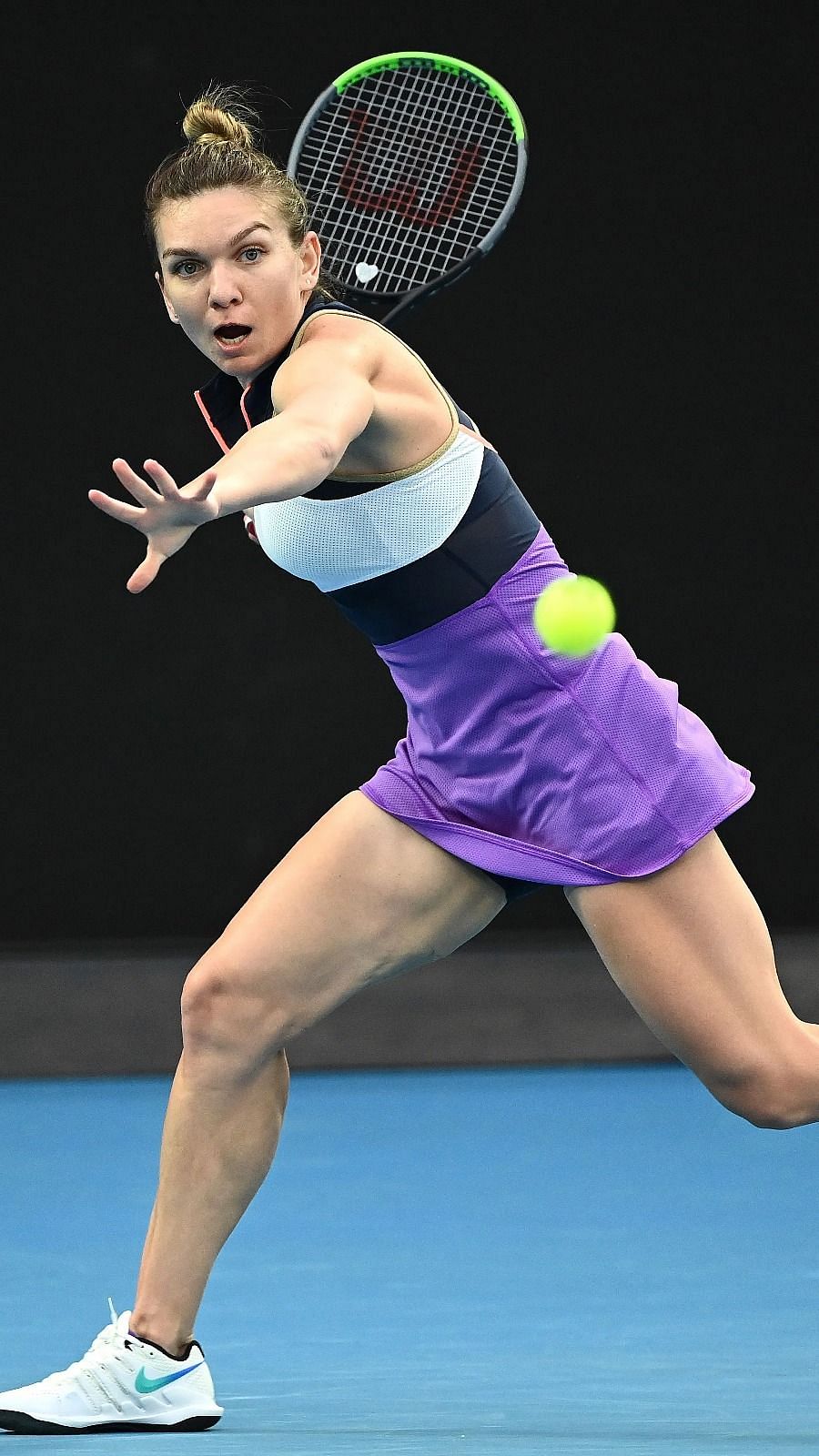 Australian Open 2021 Simona Halep Vs Iga Swiatek Preview Head To Head Prediction