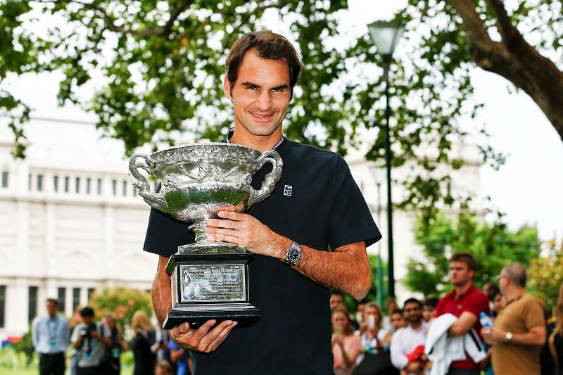 Roger Federer with his 2017 Australian Open title