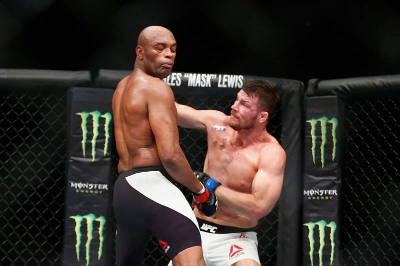 Anderson Silva vs. Michael Bisping