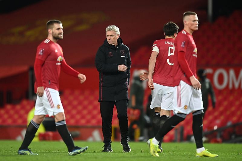 Manchester United beat West Ham United 1-0 in the FA Cup Fifth Round.