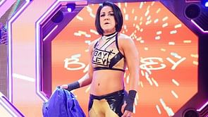 Bayley invites longest-reigning Women's Champion of the last 35 years to WWE SmackDown