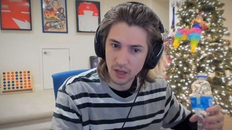 xQc is one of the most notorious streamers on the internet (Image via Theloadout)