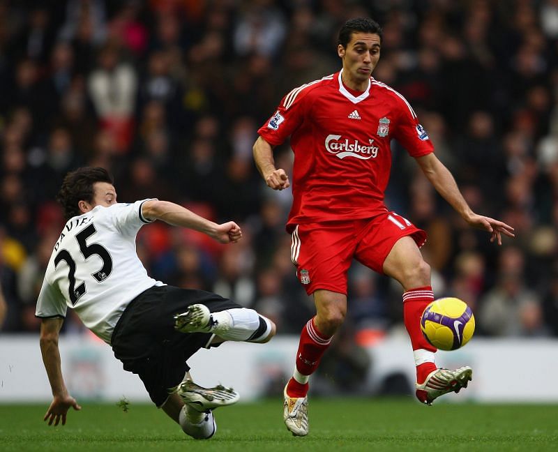 Alvaro Arbeloa (right)