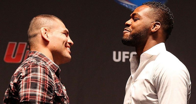 Former UFC heavyweight champion Cain Velasquez (Left) and Jon Jones (Right) during a joint press conference in 2013