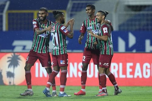 ATK Mohun Bagan players (from left to right) Subhasish Bose, Roy Krishna, Lenny Rodrigues, and David Williams celebrate after scoring a goal against SC East Bengal (Image Courtesy: ISL Media)