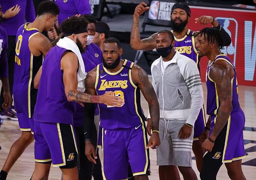 Lebron James cruises past the Denver Nuggets for the Lakers' third straight win