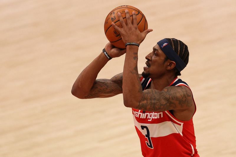 Bradley Beal #3 of the Washington Wizards shoots against the Toronto Raptors