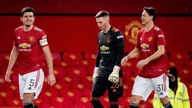 Manchester United get the job done against West Ham but wobbly home form continues