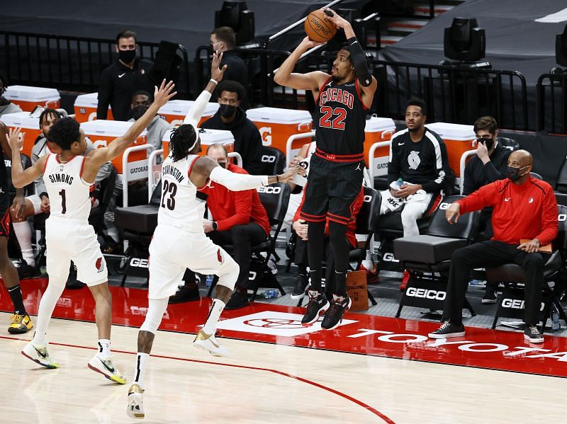 Otto Porter Jr. shoots a three for the Chicago Bulls