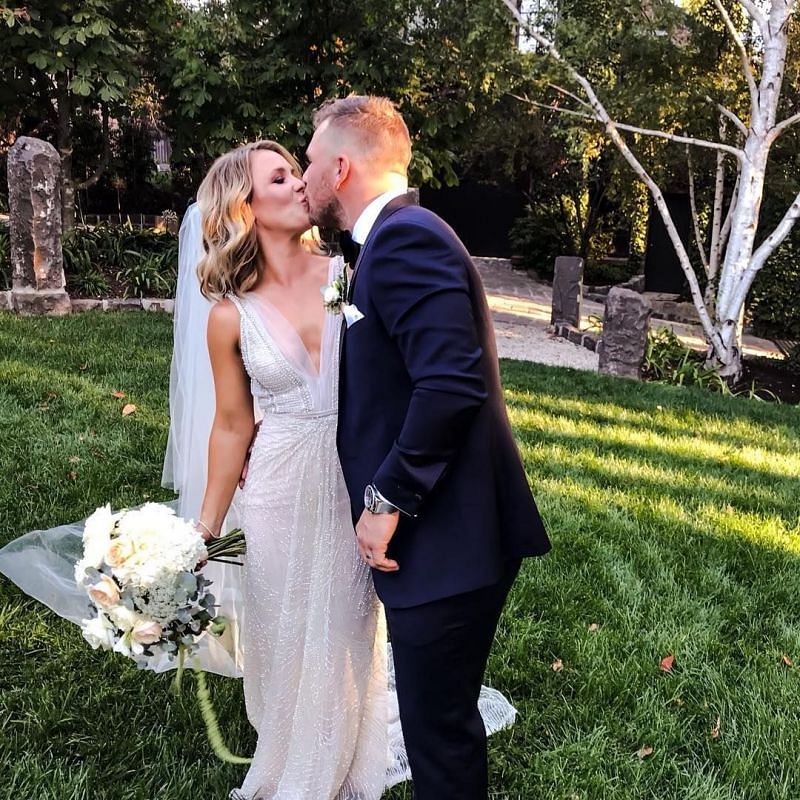Who is Aaron Finch&#39;s Wife Amy Griffiths ?