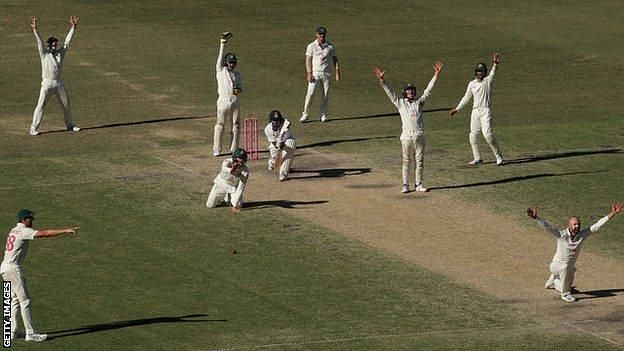 A romance called Test cricket (Pic courtesy Getty Images)