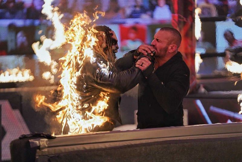 Randy Orton needs to watch his back on WWE RAW