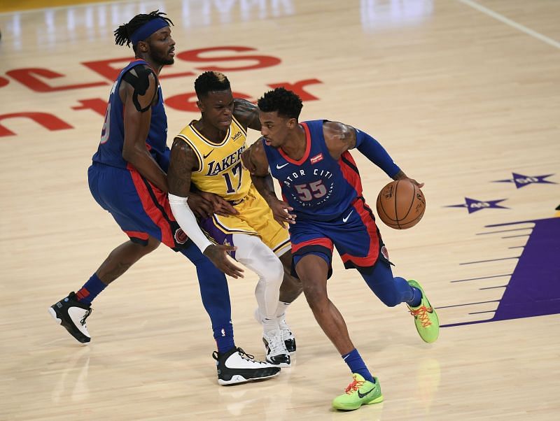 Detroit Pistons v Los Angeles Lakers
