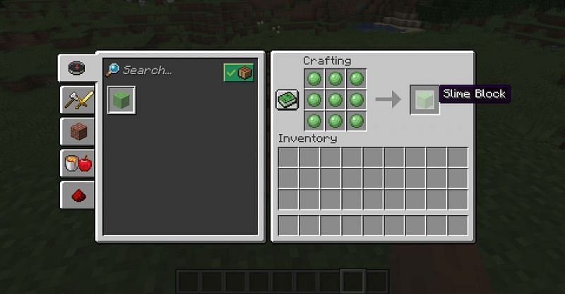 The crafting recipe for a slime block in Minecraft. (Image via Minecraft)