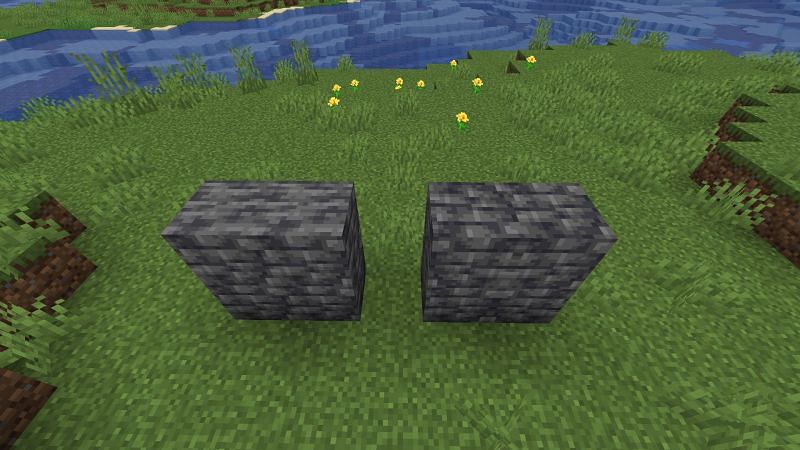 Deepslate (left) vs Cobble Deepslate (right) (Image via Minecraft Snapshot 21w08a)