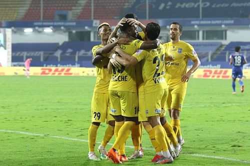 Bipin Singh and Bartholomew Ogbeche led Mumbai City FC to a dominant victory. Courtesy: ISL