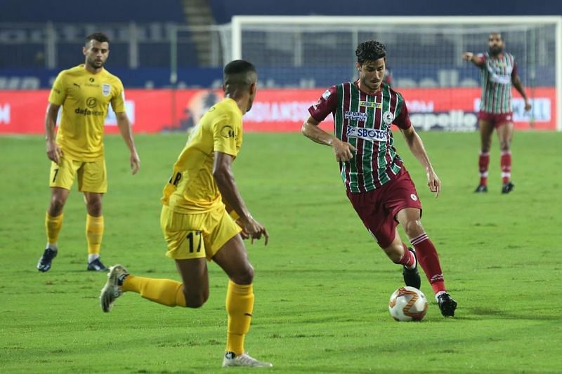 ATK Mohun Bagan FC and Mumbai City FC lock horns with eyes on AFC Champions League.