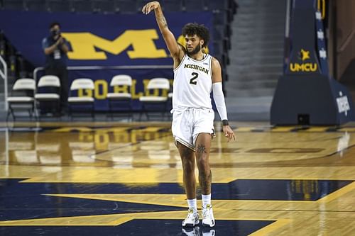 Michigan Wolverines guard #2 Isaiah Livers