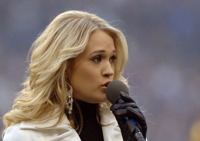 2005 NFC Championship Game - Carrie Underwood sings the national anthem