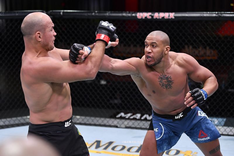 Ciryl Gane could stake his claim at a UFC Heavyweight title shot with a win this weekend.