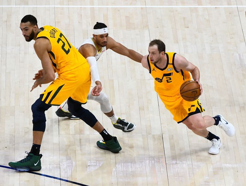 Utah Jazz 3-point specialist Joe Ingles (R)