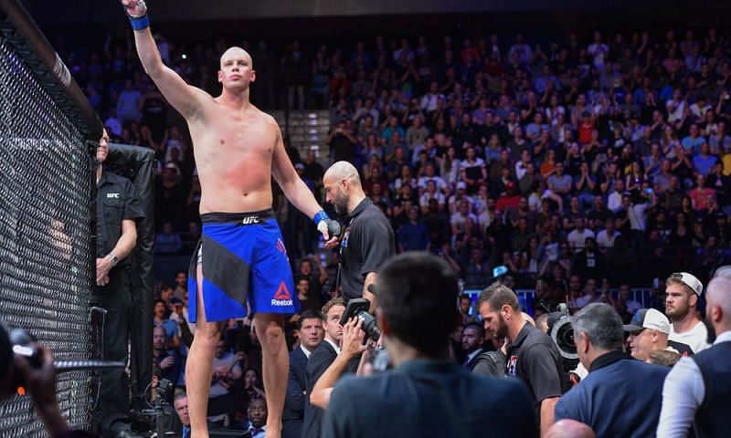 Stefan Struve has announced his retirement from MMA.