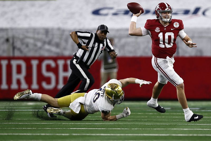 College Football Playoff Semifinal at the Rose Bowl Game presented by Capital One - Alabama v Notre Dame