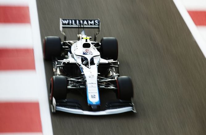 George Russell and Nicholas Latifi unveil new Umbro Williams kit