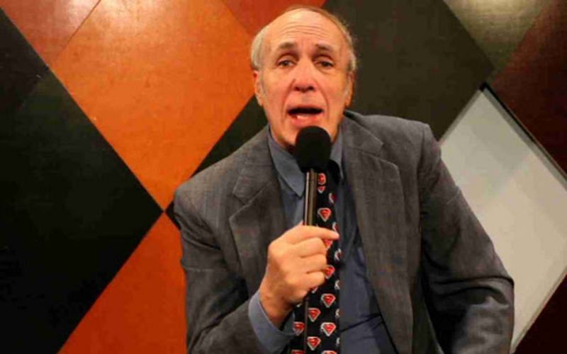 Longtime writer and photojournalist Bill Apter has become known as the &#039;dean of pro wrestling reporters&#039;