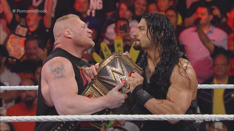 पूर्व WWE चैंपियन ब्रॉक लैसनर और यूनिवर्सल चैंपियन रोमन रेंस के बीच भविष्य में फ्यूड शुरू हो 