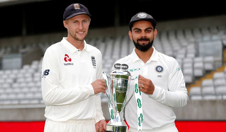 Joe Root( L)&#039;s men would look for an upset.