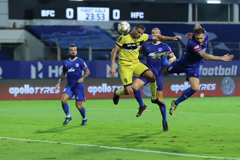Aridane Santana&#039;s superb heading ability has brought in a number of goals for Hyderabad FC. Courtesy: ISL