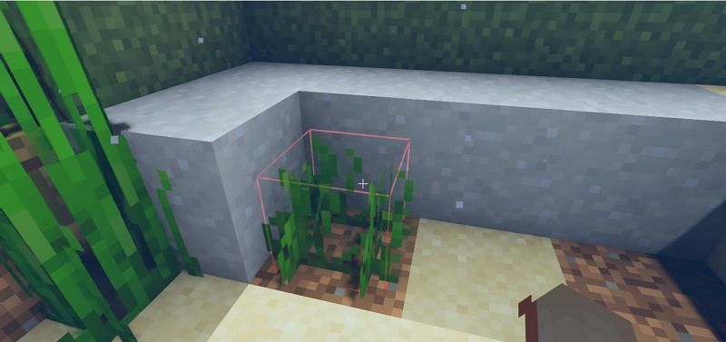Shovels are the best way to obtain clay quickly (Image via Minecraft)