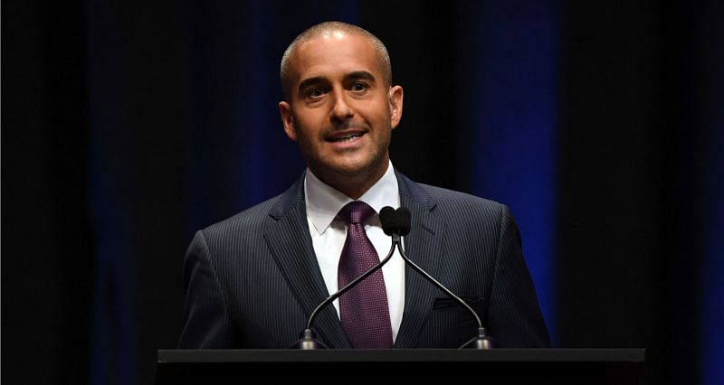 UFC commentator Jon Anik is planning to compete in the amateur circuit of MMA