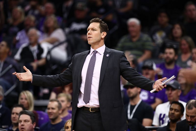 Kings head coach Luke Walton