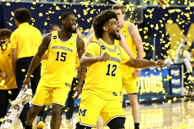 Michigan Wolverines celebrate Big Ten regular-season title