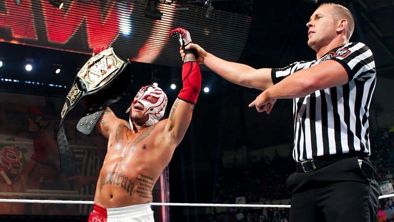 Rey Mysterio (Credit: WWE)