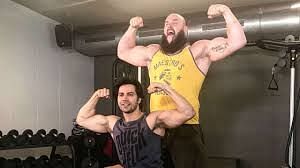 Strowman with Varun Dhawan