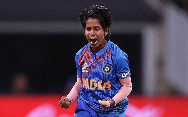 Poonam Yadav admits spinners have failed to deliver against South Africa