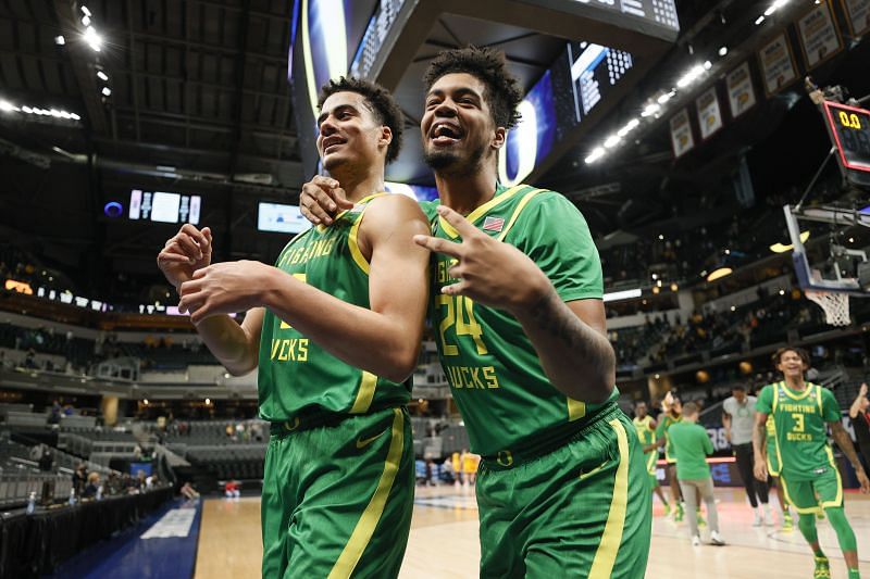 The Oregon Ducks upset the Iowa Hawkeyes in the second round.