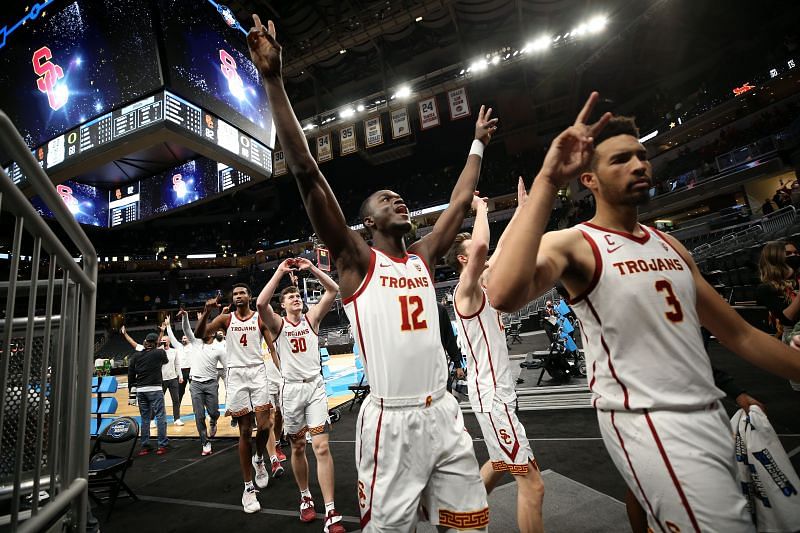 USC Trojans take a 14-point victory over Oregon in the Sweet Sixteen