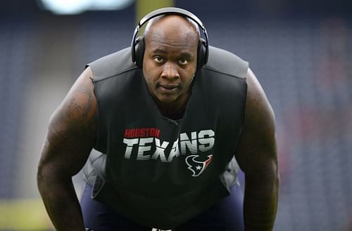 Laremy Tunsil in Houston Texans practice