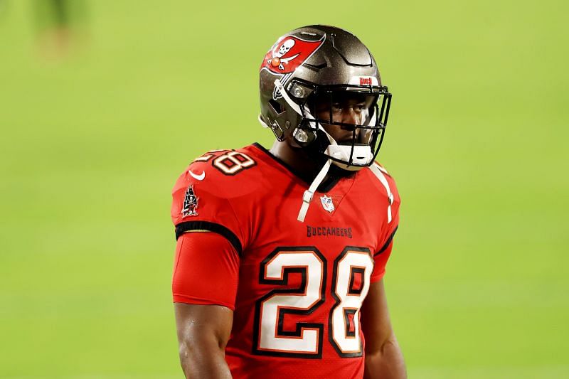 NFL Free Agency: Tampa Bay Buccaneers sign running back Chase