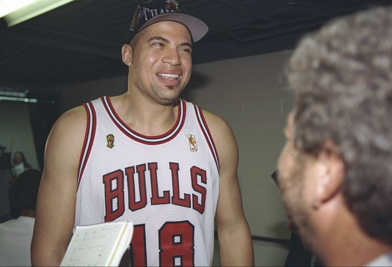 Brian Williams playing for the Chicago Bulls