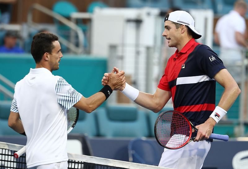 This will be the fifth encounter between Roberto Bautista Agut and John Isner